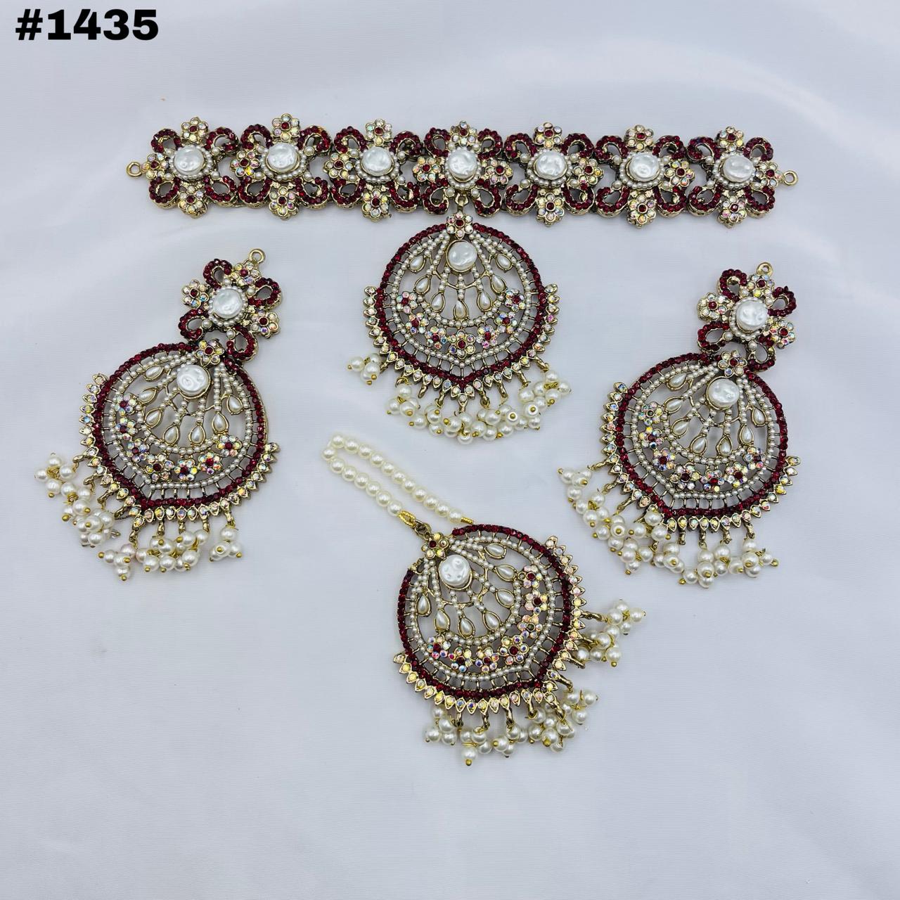 Antique gold finish choker set