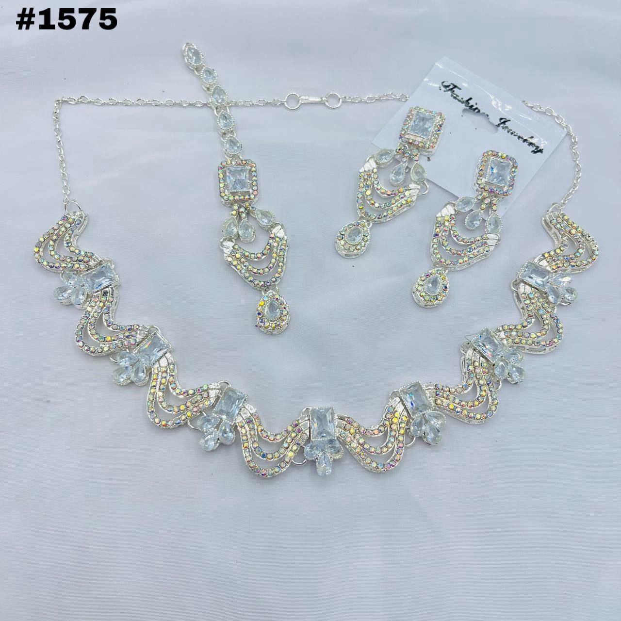American diamond zircon set 