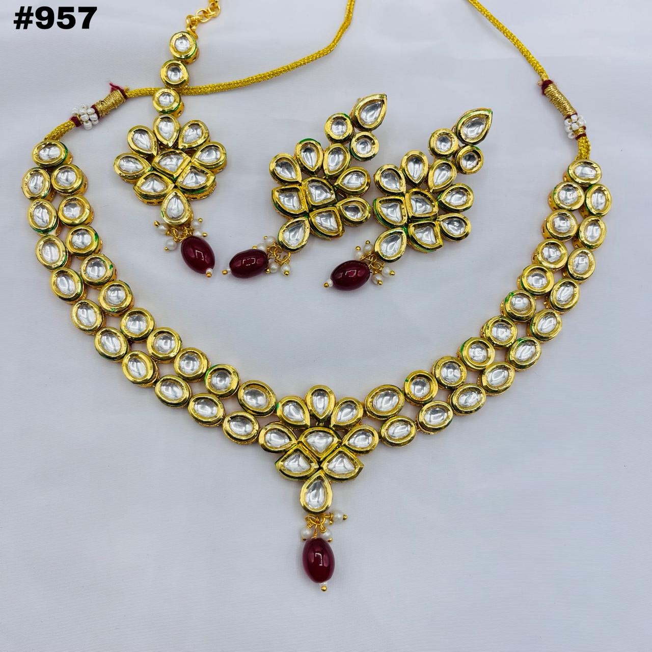 Gold Finish Kundan Set