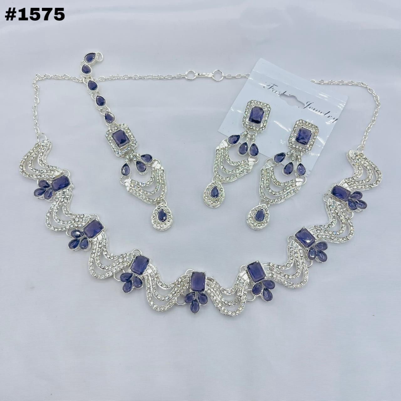 American diamond zircon set 