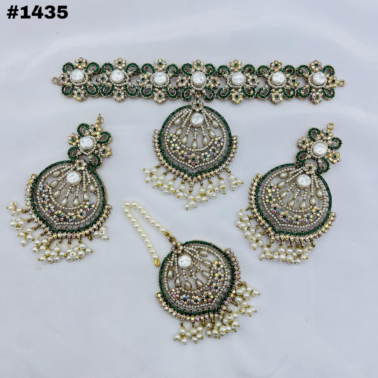 Antique gold finish choker set