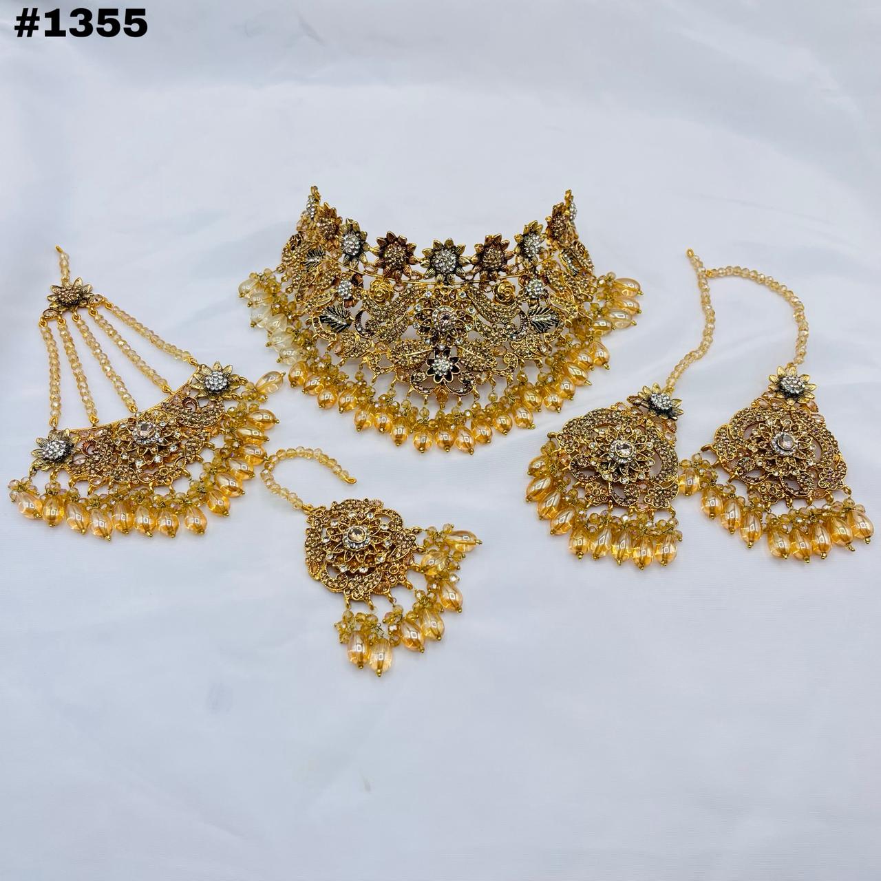 Antique Gold Finish Choker Set